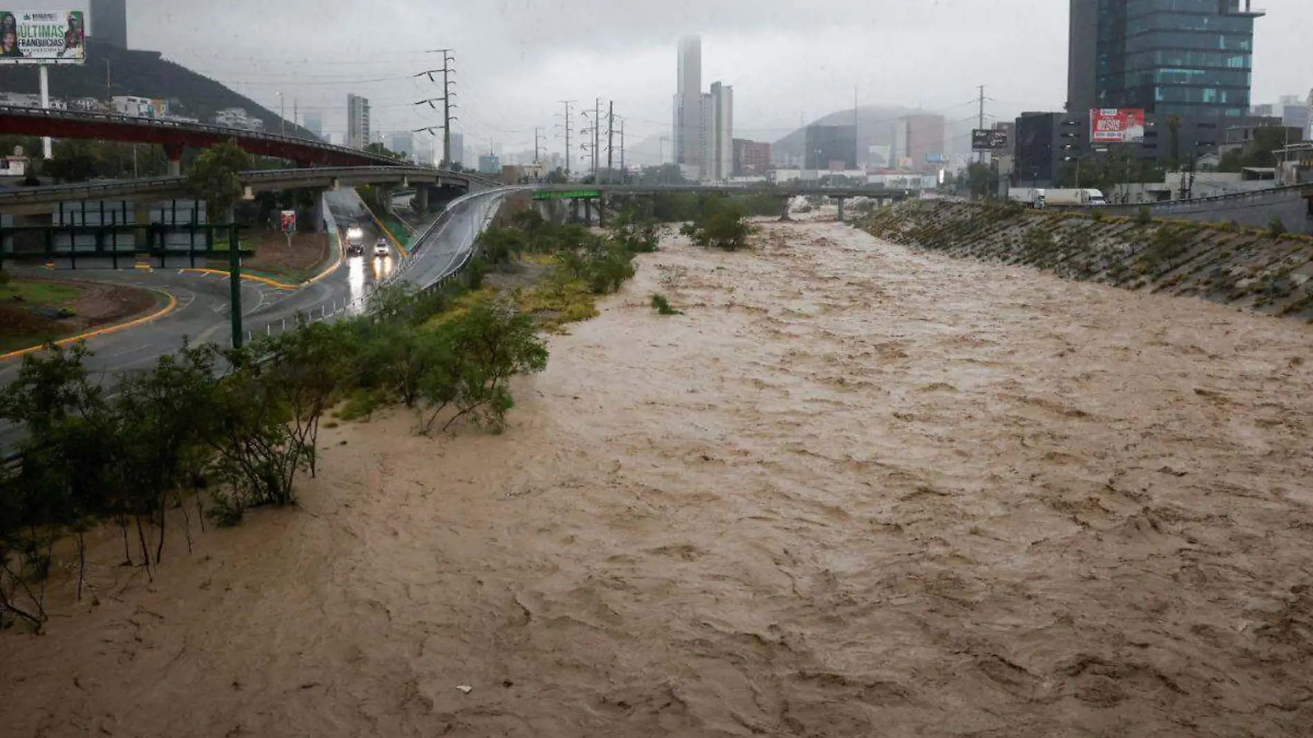 Lluvias en Monterrey Nuevo Leon por tormenta Alberto